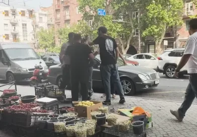 Ինչպես են ծեծի ենթարկում վաճառականին