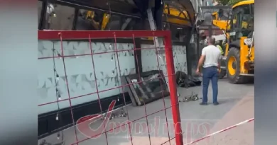 Ինչո՞ւ է ապամոնտաժվում է «Զովք» սուպերմարկետը Ինչո՞ւ է ապամոնտաժվում է «Զովք» սուպերմարկետը