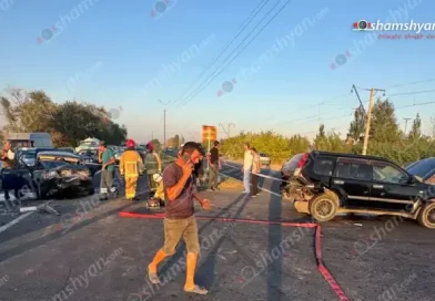 Ավտովթար՝ Արմավիրի մարզում․ բախվել են «Nissan X-Trail»-ը, «Volkswagen»-ը և «ՎԱԶ 2107»-ը․ կան վիրավորներ