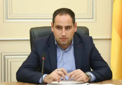 ՀՀ-ի համար բացվելու են այն ճանապարհները, որոնք անցնելու են Ադրբեջանով. սա երկկողմանի պրոցես է. Խուդաթյան