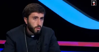 Իր առջև դրված պահանջը Տ. Արամ քահանա Ասատրյանը «հնազադությամբ» կատարեց․ Արագածոտնի թեմ