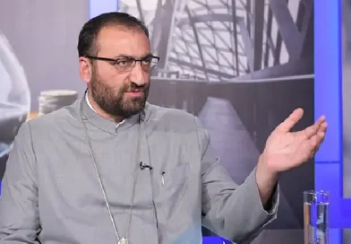 Արշակ Սրբազանին մեղադրում են սպանության, փողերի լվացման, հանցաշխարհի հետ կապ ունենալու մեջ․ մանրամասներ Արշակ Սրբազանին մեղադրում են սպանության, փողերի լվացման, հանցաշխարհի հետ կապ ունենալու մեջ․ մանրամասներ