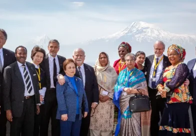 Գտնվելով Բաքվում` ես ավելի քան երբևէ ոգեշնչված եմ «Ավրորա» մրցանակի դափնեկիրներով և «Ավրորայի» ավելի լայն համայնքով՝ մարդկանցով. Ռուբեն Վարդանյան Գտնվելով Բաքվում` ես ավելի քան երբևէ ոգեշնչված եմ «Ավրորա» մրցանակի դափնեկիրներով և «Ավրորայի» ավելի լայն համայնքով՝ մարդկանցով. Ռուբեն Վարդանյան