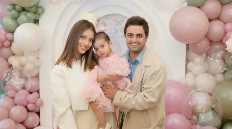 Խոստանում ենք ձեր աշխարհը հեքիաթ դարձնել․ Էրիկ Կարապետյանի դստեր տարեդարձն է Խոստանում ենք ձեր աշխարհը հեքիաթ դարձնել․ Էրիկ Կարապետյանի դստեր տարեդարձն է