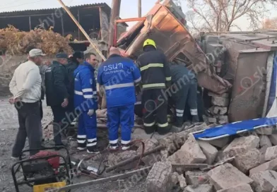 «Կամազ»-ը վրաերթի է ենթարկել 13-ամյա աղջկա, այնուհետև բախվել քարե պարսպին