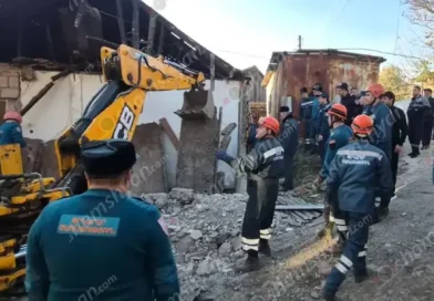 Վանաձորում տուն է փլուզվել․ փրկարարները փլատակների տակից դուրս են բերել քաղաքացու մարմին