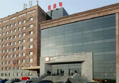 Ողբերգական դեպք՝ Երևանում․ բժիշկներին չի հաջողվել փրկել 20-ամյա երիտասարդի կյանքը Ողբերգական դեպք՝ Երևանում․ բժիշկներին չի հաջողվել փրկել 20-ամյա երիտասարդի կյանքը