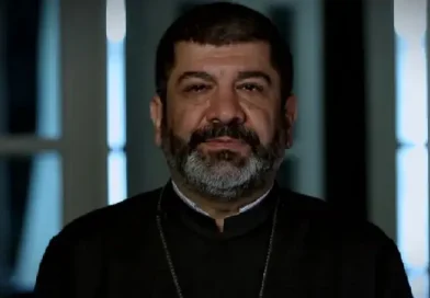 Միրզախանյանը գող է, նրան պետք է հեռու պահել փողից և կանանցից. Վիրահայոց թեմական խորհրդի նախկին անդամ Միրզախանյանը գող է, նրան պետք է հեռու պահել փողից և կանանցից. Վիրահայոց թեմական խորհրդի նախկին անդամ