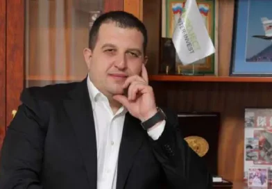 Մահացել է գործարար Նարեկ Նալբանդյանի մայրը