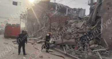 Փլուզվել է Երևանի Շիրակի փողոցում գտնվող չգործող դաշնամուրի գործարանի արտաքին պատը․ տուժած կա