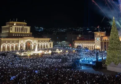 Հրապարակում միջոցառման ժամանակ երեխաները կորցրել են ծնողներին Հրապարակում միջոցառման ժամանակ երեխաները կորցրել են ծնողներին