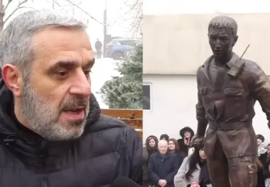 Իմ փոքր Ռոբոյին ճանաչել եմ մանկուց, աղջիկս ու Աբաջյանը 10 տարի իրար կողք են նստել դպրոցում