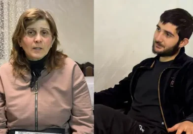 Ի՞նչ եք արել իմ սարի պես զինվոր երեխուն, որ 1 ամսվա մեջ գոյացություն և ինսուլտ եղավ Ի՞նչ եք արել իմ սարի պես զինվոր երեխուն, որ 1 ամսվա մեջ գոյացություն և ինսուլտ եղավ