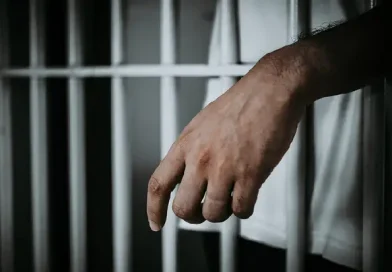 Կալանավորին բանտից տուն ուղարկելու համար՝ 8000 դոլար կաշառք․ մանրամասներ