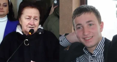 Ռոբերտ Աբաջյանի տատիկը հուզվեց․ «Մեր տղաները չխնայեցին իրենց կյանքը, հիմա պաշտպանելու մեր հերթն է»․ ՏԵՍԱՆՅՈՒԹ