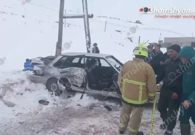 Ողբերգական ավտովթար՝ Արագածոտնի մարզում․ բախվել են «Ford Transit»-ն ու «ՎԱԶ 21015»-ը. մահացել է վարորդներից մեկի մայրը