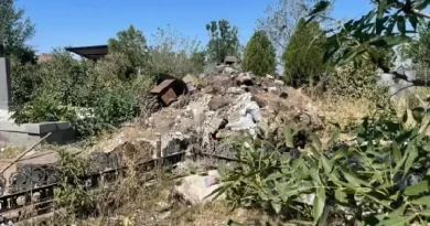 Կինը հայտնաբերել է, որ իրենց ընտանիքին պատկանող գերեզմանոցում այլ անձի են հուղարկավորել