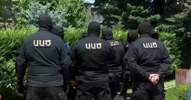 ԱԱԾ շենքը՝ ուժեղացված հսկողության տակ․ ինչ է կատարվում այս պահին․ սպասվում է կալանավորում. ՏԵՍԱՆՅՈՒԹ