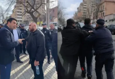 Խուզարկել են Ալեն Սիմոնյանի հետ միջադեպ ունեցած Արսեն Վարդանյանի և Միկա Մարգարյանի տները. ի՞նչ է հայտնի Խուզարկել են Ալեն Սիմոնյանի հետ միջադեպ ունեցած Արսեն Վարդանյանի և Միկա Մարգարյանի տները. ի՞նչ է հայտնի