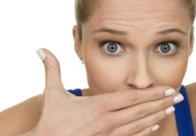 Բերանում թթու համի առկայության 7 պատճառ