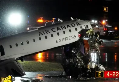 Ինքնաթիռը բախվել է հրշեջ մեքենայի, զոհվել են օդաչուները Ինքնաթիռը բախվել է հրշեջ մեքենայի, զոհվել են օդաչուները