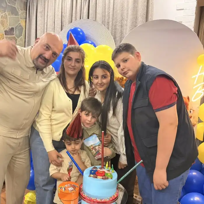 anahit kiraqkosyan yntaniq