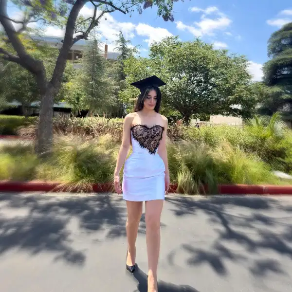 diana grigoryani dustr 2