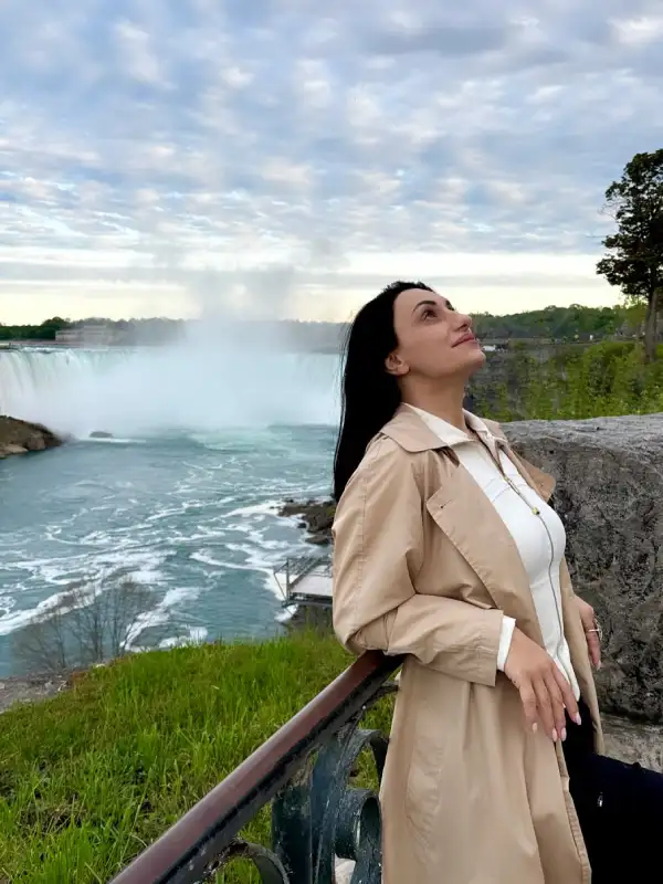 nazik avdalyan