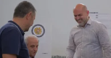 Արմեն Աշոտյանը քվեարկեց «Նուբարաշեն» ՔԿՀ-ում