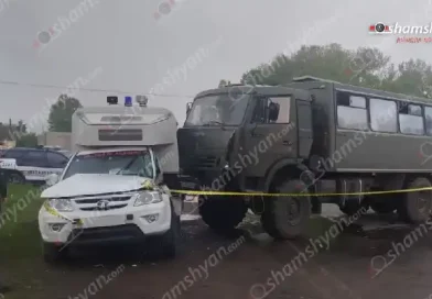 Խոշոր վթար․ բախվել են շտապօգնության մեքենան, սահմանապահ զորքերի «Կամազ»-ը և «Opel»-ը Խոշոր վթար․ բախվել են շտապօգնության մեքենան, սահմանապահ զորքերի «Կամազ»-ը և «Opel»-ը