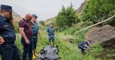 Նոր Հաճնի կամրջի տակ՝ գետի ափին, հայտնաբերվել է երիտասարդ տղայի մարմին
