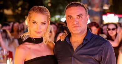 «Դու իմն ես, ես՝ քոնը»․ Աշոտ Տեր-Մաթևոսյանի ջերմ շնորհավորանքը կնոջը